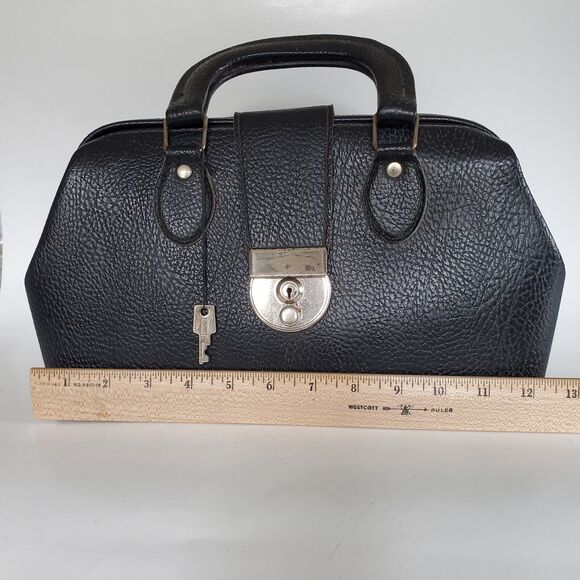 EUC Pebbled Leather Medical Doctor's Bag Double Handles Locking Case 2 Keys Vtg - Picture 11 of 12